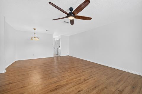 4 E Mountain Creek Court 11, Grand Prairie, TX 75052 — photo 3