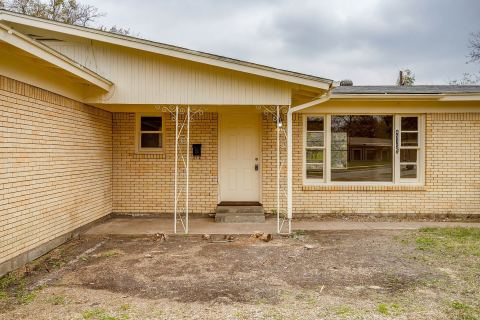 4315 Mackey Drive, North Richland Hills, TX 76180 — photo 2