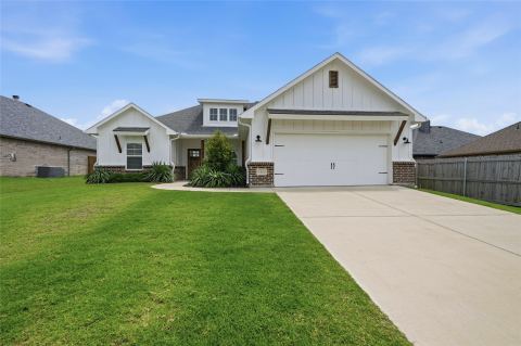 1411 Saratoga Drive, Sherman, TX 75092 — photo 2