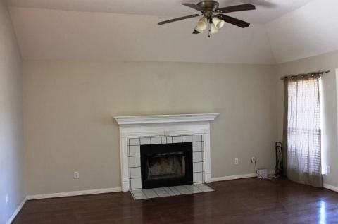 1303 S 5th Street, Midlothian, TX 76065 — photo 2