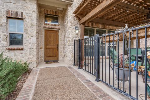 1023 Birds Fort Trail, Arlington, TX 76005 — photo 3