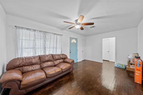 1905 Bell Street, Waco, TX 76711 — photo 2