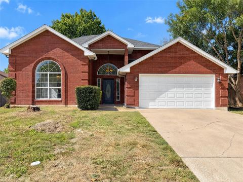 1423 New Haven Drive, Mansfield