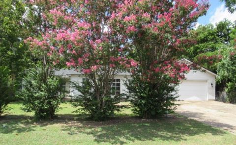 717 Tulane Street, Beverly Hills, TX 76711 — photo 2