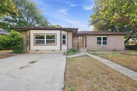 2002 Shawnee Street, Denton, TX 76209 — photo 2