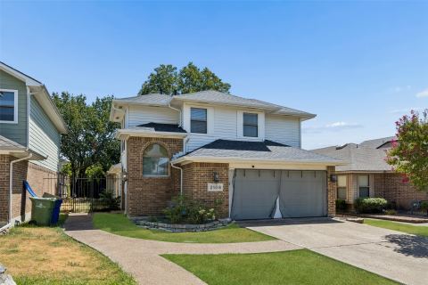 2108 Rose Cliff Lane, Carrollton, TX 75007 — photo 2