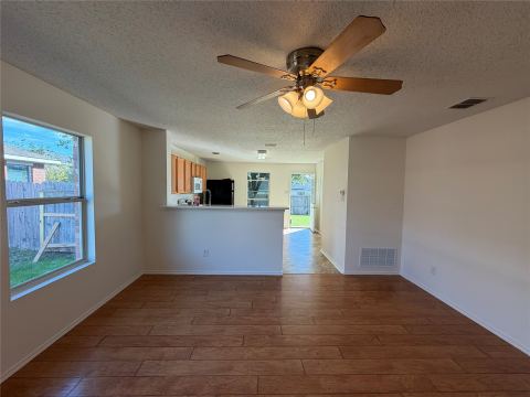 116 Maned Drive, Sanger, TX 76266 — photo 3