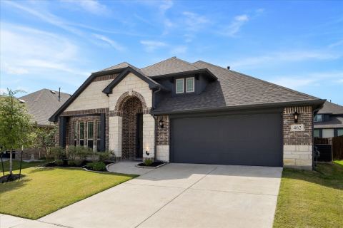 462 W Autumn Hill Bluff, Lavon