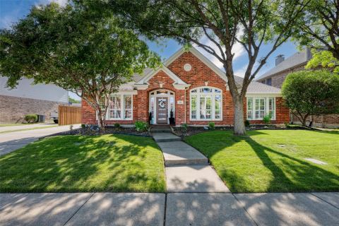 912 Thimbleberry Drive, McKinney, TX 75071 — photo 2