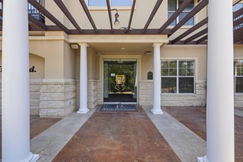 3102 Kings Road 2212, Dallas, TX 75219 — photo 2