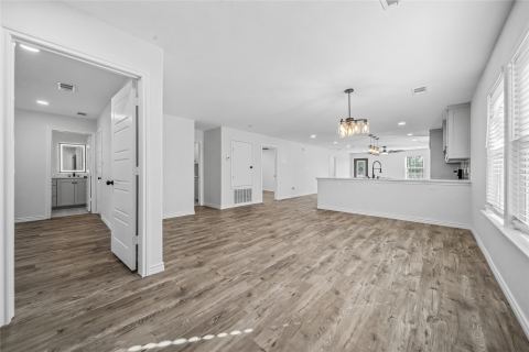 703 N Dwight Avenue, Dallas, TX 75211 — photo 3