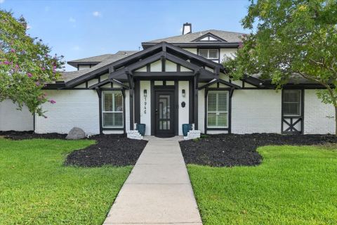 1946 Sussex Drive, Carrollton, TX 75007 — photo 2