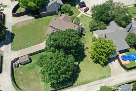 604 Hightrail Drive, Allen, TX 75002 — photo 2