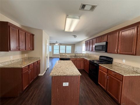 1343 Marvin Gardens, Lancaster, TX 75134 — photo 3