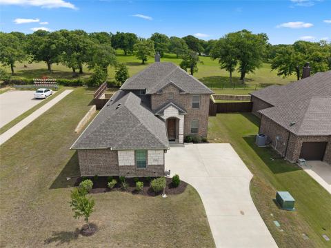 2501 Bunker Hill Drive, Burleson, TX 76028 — photo 2