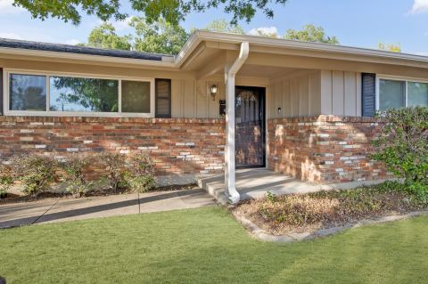 7005 Oakland Lane, North Richland Hills, TX 76180 — photo 2