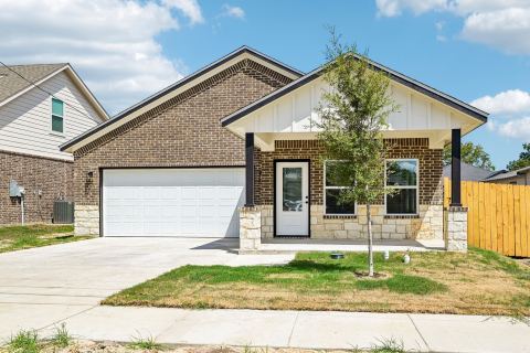 305 Campbell Street, Terrell, TX 75160 — photo 3