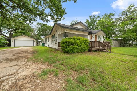 750 N Graham Street, Stephenville, TX 76401 — photo 2