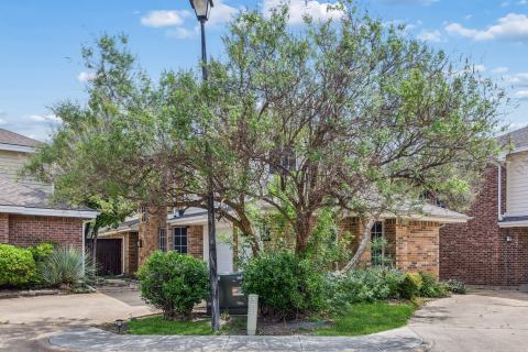 9404 Penny Lane, Irving, TX 75063 — photo 2