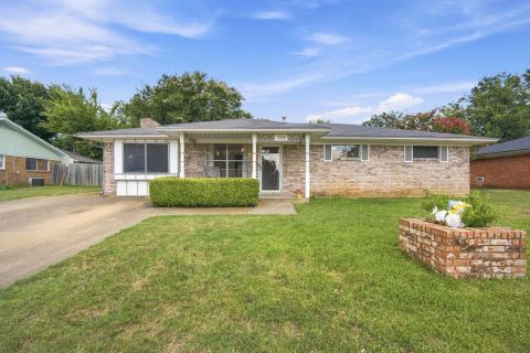 1508 Hillside Drive, Midlothian