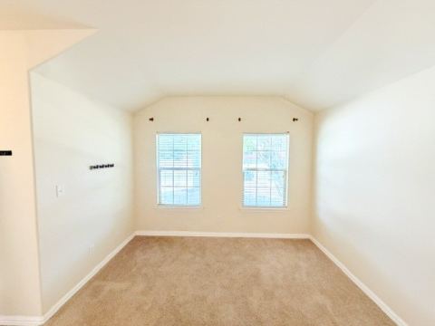 227 Creekwood Drive, Princeton, TX 75407 — photo 2