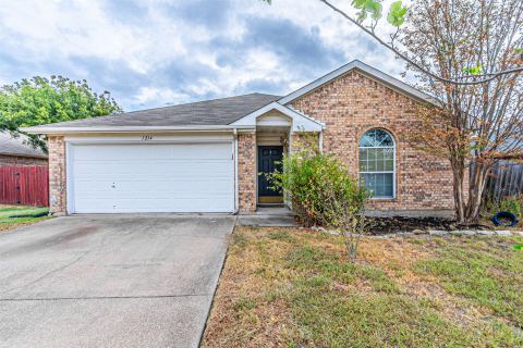 1214 Embercrest Drive, Midlothian, TX 76065 — photo 3