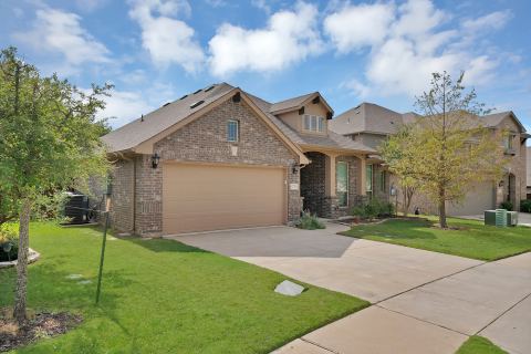 8716 Timber Ridge Drive, Aubrey, TX 76227 — photo 2