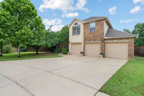 2703 Pottery Trail, Corinth, TX 76210 — photo 2
