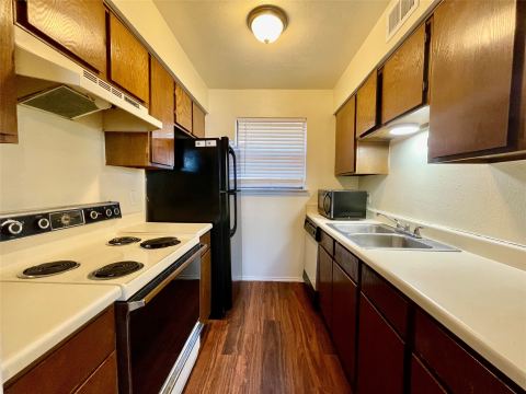 2526 W Prairie Street 203, Denton, TX 76201 — photo 2