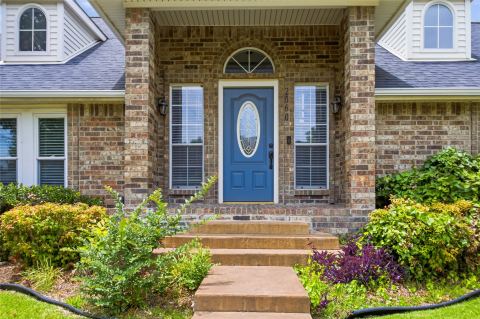 2060 Briarcliff Road, Lewisville, TX 75067 — photo 2