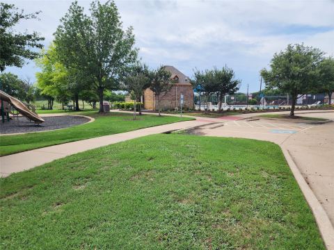 729 Watson Way, Crowley, TX 76036 — photo 3