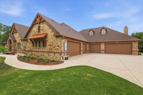 6751 Robinson Canyon Road, Aubrey, TX 76227 — photo 3