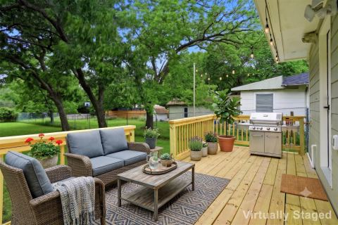 317 S Walker Street, Mesquite, TX 75149 — photo 3