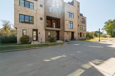 449 S Rayner Street, Fort Worth, TX 76111 — photo 3