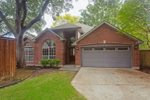 300 Black Rock Court, Irving