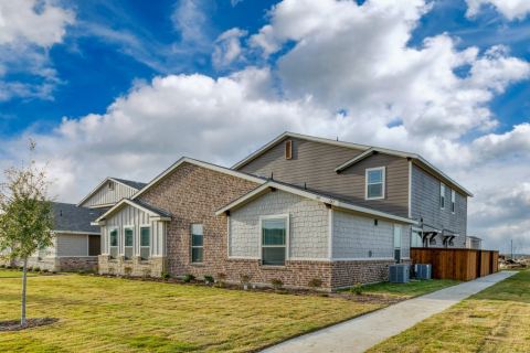 745 Harvest Moon Drive, Venus, TX 76084 — photo 2