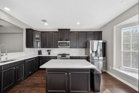 7880 Oxer Drive, Irving, TX 75063 — photo 3
