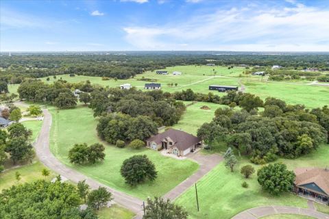 111 Spring Creek Street, Waco, TX 76705 — photo 2