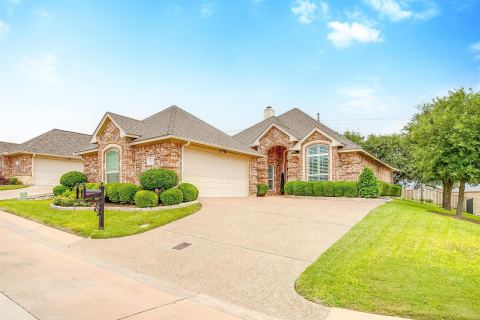 11624 Virginia Way Court, Fort Worth, TX 76008 — photo 3