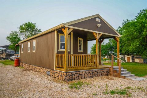 386 N Rock Creek Road, Waco, TX 76708 — photo 3