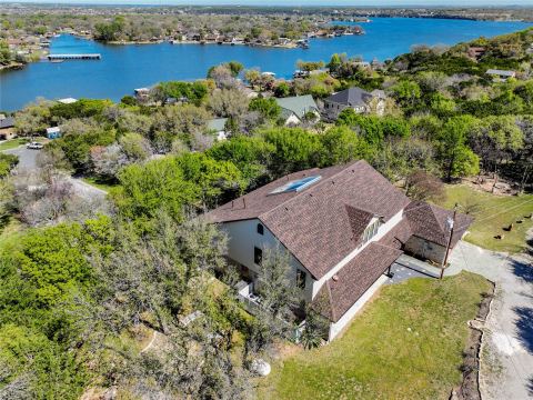1501 S Chisholm Trail, Granbury, TX 76048 — photo 2
