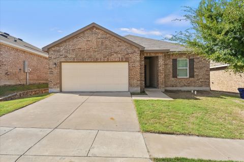 739 Wellington Drive, Lavon