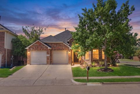 319 Sugarberry Lane, Fate, TX 75087 — photo 2