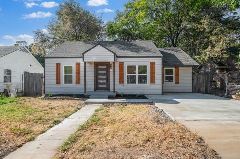 1513 Ash Street, Grand Prairie, TX 75050 — photo 2