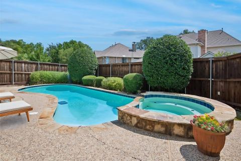 7710 Sweetgum Drive, Irving, TX 75063 — photo 2