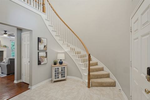 204 S Village Drive, McKinney, TX 75072 — photo 2
