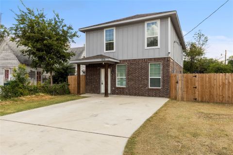 105 Lamar Street, Hillsboro, TX 76645 — photo 2