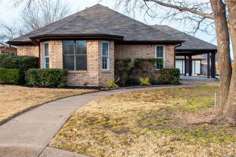3104 Canton Street, Greenville