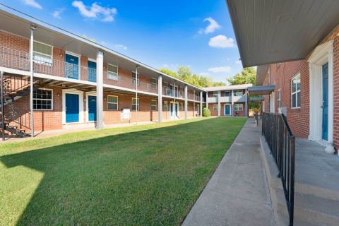 3430 Sockwell Boulevard 3440, Greenville, TX 75401 — photo 2