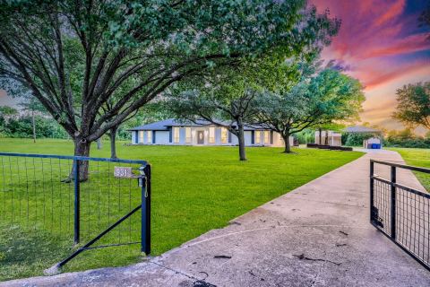 931 Meadow Drive, Rockwall, TX 75032 — photo 2